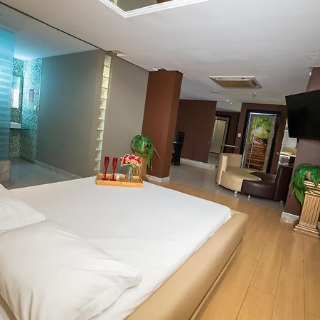 Motel Scala Салвадор Екстериор снимка